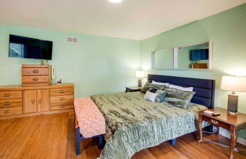 Soothing Studio with Lush Views 2 Mi to Beach! - Foto 3