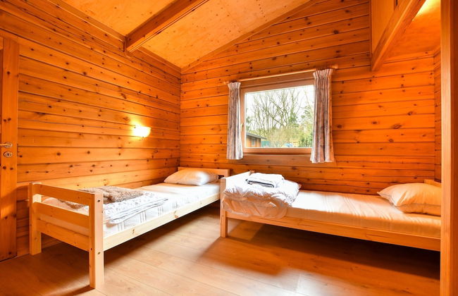 Wooden Holiday Home in Meijel With Private Garden - Photo 5