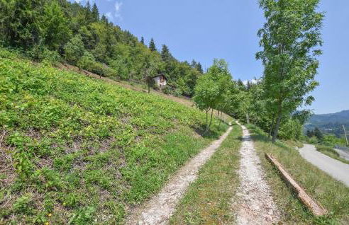 Amazing Home In Lamon With Wifi - Foto 7