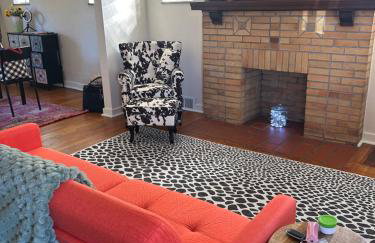 The Lloyd Little House - Foto 1