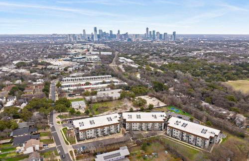 South Lamar Retreat - Sauna, Plunge & Pickleball - Foto 34