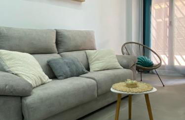 Alba Home , junto al estadio fútbol y Ribera - Foto 4