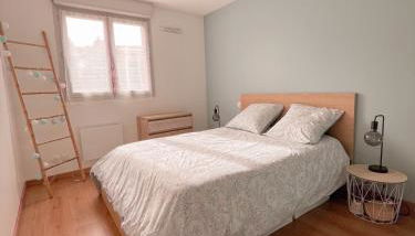 Cocon Urbain - avec parking privé gratuit - Foto 2