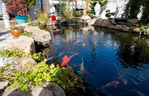 12BCozy 3BR Apartment with Koi Pond in Worcester - Foto 20