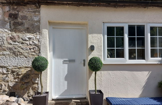 Lovely 4 bed House Sleeping 8 Near Ashbourne - Photo 28