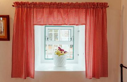 Charming Holiday House - House & Apartment - Photo 8