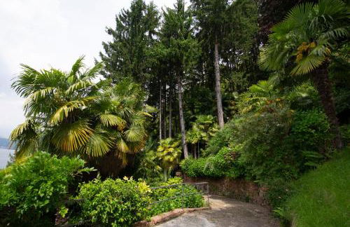 Villa Rina Deluxe and Cottage - Photo 19