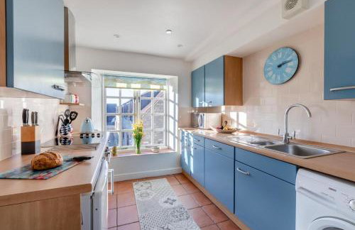 1 Bed in Queen Camel oc-c30506 - Photo 8