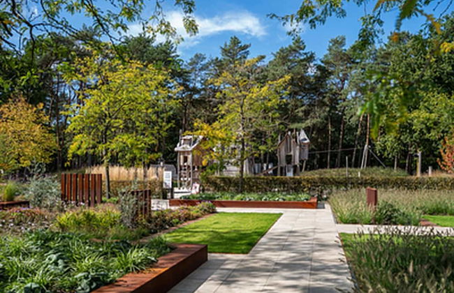 Chalet by Park Pond in the Netherlands - Foto 14