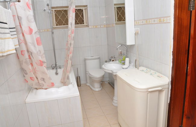 Muyenga Vacation Home - Photo 72