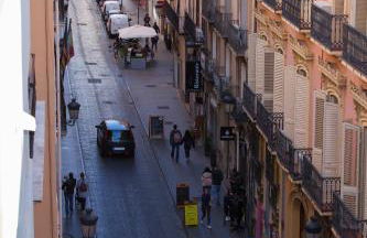 FLORIT FLATS - Apartment Torres de Quart II - Photo 17