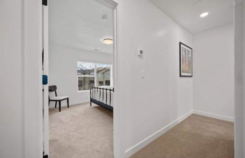 Focus Up at the Mountains Ski Retreat Hot Tub MTN Green - Foto 23