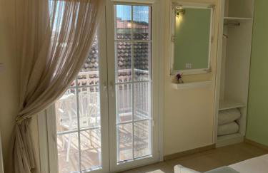 Orea Boutique Studios - Photo 53