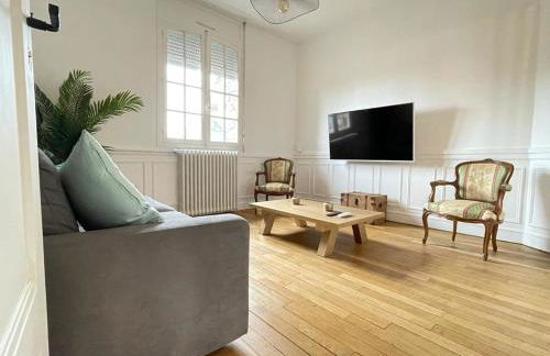 DOMFRONT-BNB : CHIC & CONFORT - Foto 70