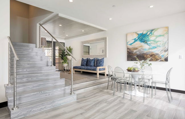 Matador by Avantstay Ocean Front Malibu Pad w/ Rooftop Patio - Photo 17