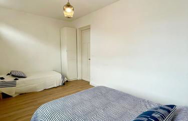 Large 6-bedroom house, close to Lille city center, CHR - Foto 11