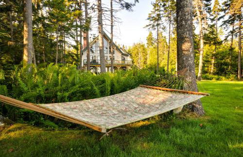 Waterfront Prospect Harbor Cottage Yard, Fire Pit - Foto 8