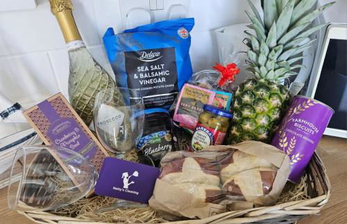 Sea View Holiday Chalet, access to sandy beach - Pets go free - Foto 24