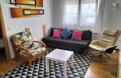 APARTAMENTO EN URBANIZACION con PISCINA CENTRO DE UNQUERA-VAL DE SAN VICENTE IDEAL PAREJAS - Foto 6