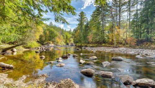 Riverfront Hideaway in Keene Walk to Town! - Foto 2