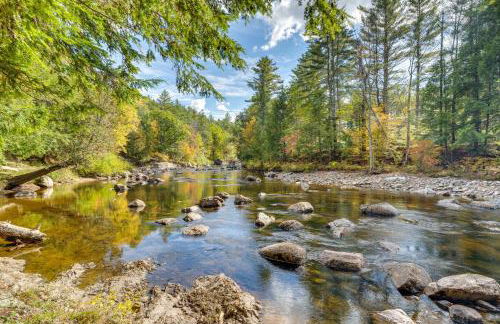 Riverfront Hideaway in Keene Walk to Town! - Foto 2