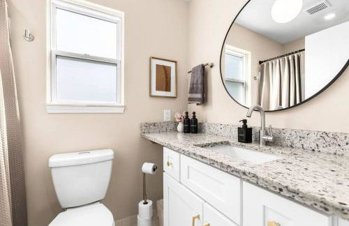 New! Comfy & Cozy Private Flat in Roseville - Foto 15