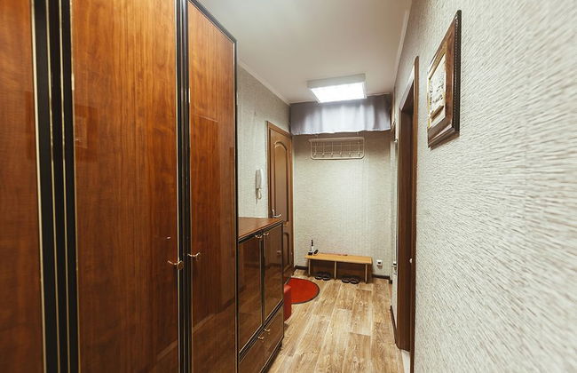 Apartments 5 zvezd Skver Stroiteley - Foto 19