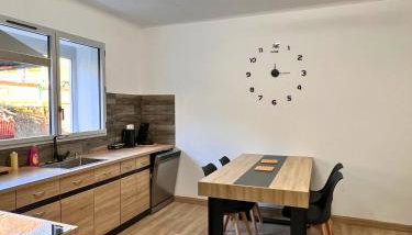 Domaine des Étoiles d'Azun - Appartements neufs climatisés - À 5 min d'Argelès-Gazost - Foto 2, stove