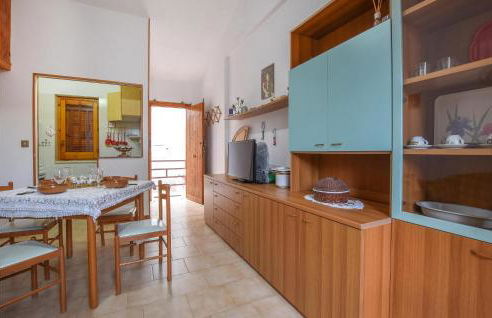 Awesome Apartment In Acqualadrone - Foto 5