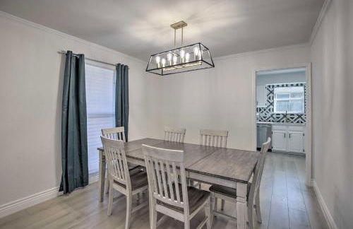 Stunning Plano Home with Private Pool and Hot Tub - Foto 10