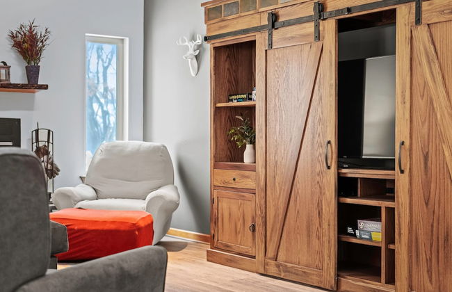 Mountain Hideout by Avantstay Game Room Deck - Photo 10