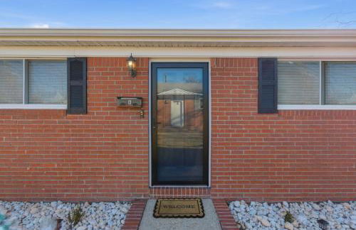 Minutes from the Beach! Navy Base and fishing pier! - Foto 22