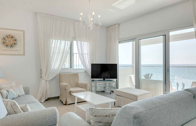Phaedrus Living Beach Front Flat Kyma - Foto 9