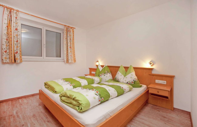 Flat in Mittersill Near Ski Lift - Photo 16