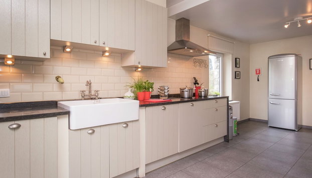 Spacious Holiday Home in Grand-halleux Near Vielsalm - Photo 4, Private kitchen