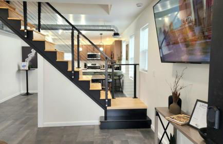 The Row House- Modern, Stylish and Newly Updated! - Foto 11