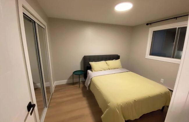 Central 2br Near Unveristy And Whyte Ave - Photo 3