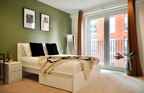 Luxury 2 Bed Apartment Vauxhall, Balcony, Sleeps 6, Central London - Open for Business stays, Long Stays, Families Relocating - Foto 22