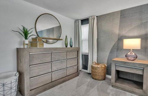 Tropical Oasis, 5 Mins to Beach - Foto 22