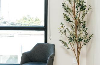 Stunning 2BR apartment steps from Santa Monica pier - Photo 21