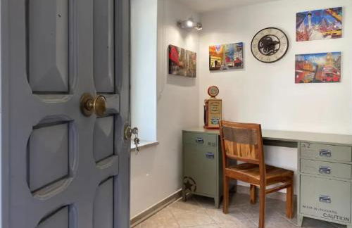 TonyHouse - Photo 13