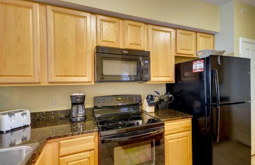 Beachfront Gulfport Vacation Rental with Balcony! - Foto 9