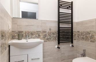 Nuovo a pochi minuti da Stazione Treni e Aeroporto - Photo 29