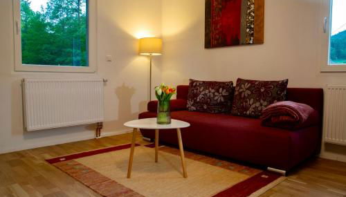 Erholung an den Wasserfällen - Ferienwohnung in Baden-Baden - Stilvolles Apartment mit Terrasse, Parkplatz & ruhiger Lage - Foto 2