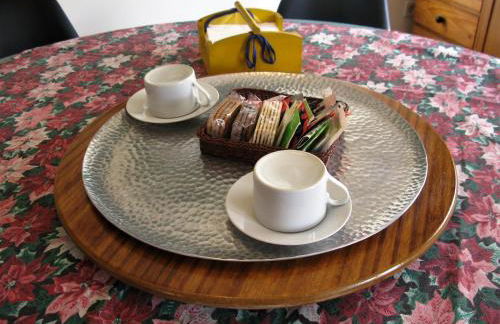 Yellow House - Photo 40