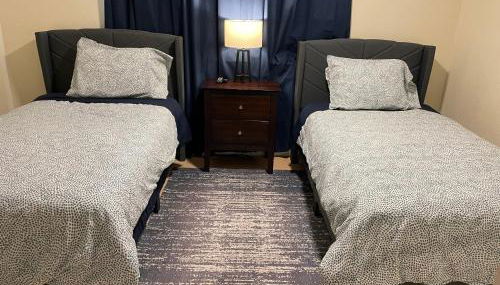 Newly Remodeled Family Friendly 3B/2B House - Foto 4