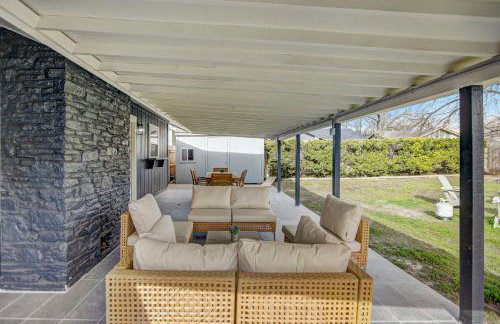 Custom Designer Home. Sleeps 9. Close to domain Q2 - Foto 33