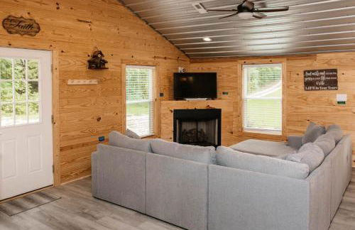 Whispering Deer Cabin - Foto 1