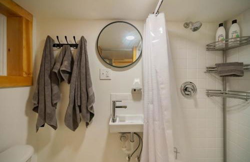 #StayInMyDistrict Overlook Backyard Tiny Suite - Photo 17