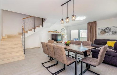 3 Bedroom Gorgeous Home In Linardici - Photo 25